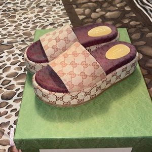 Authentic Gucci platform sandals with box.